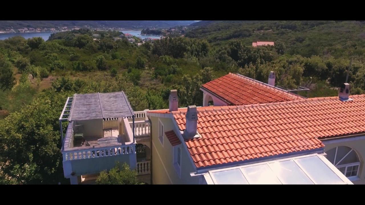 Apartmani Fuza Rab Supetarska Draga Ngoại thất bức ảnh